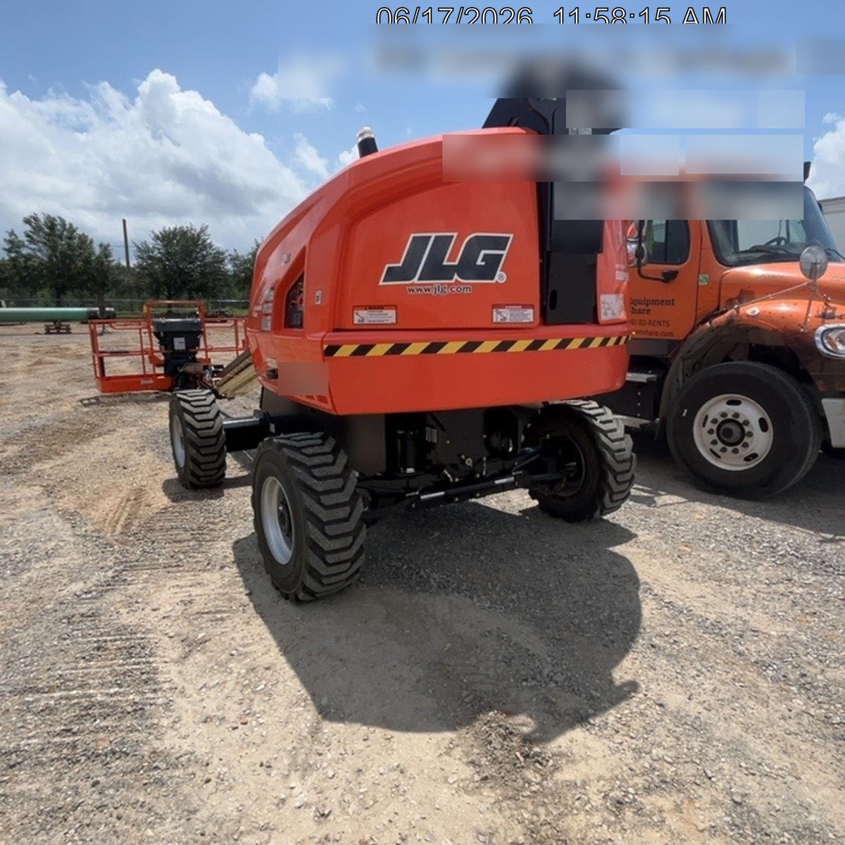 2025 JLG 460SJ