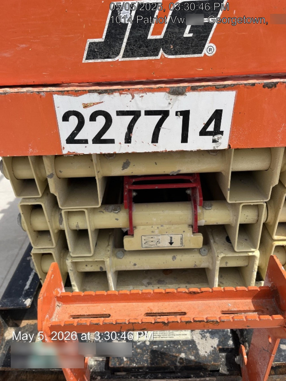 2022 JLG ES2632