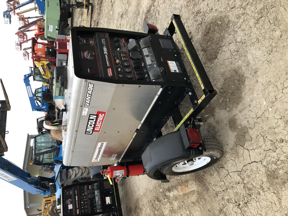 2019 Lincoln Electric Vantage 322 Welder Ready-Pak 3, Two wheel trailer, Fender and Light kit, Cable Rack