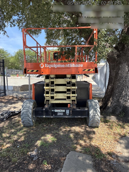 2023 JLG RT4394