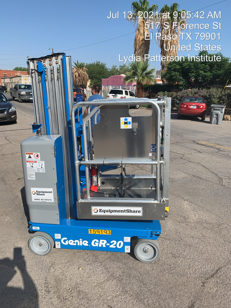 2021 GENIE GR-20