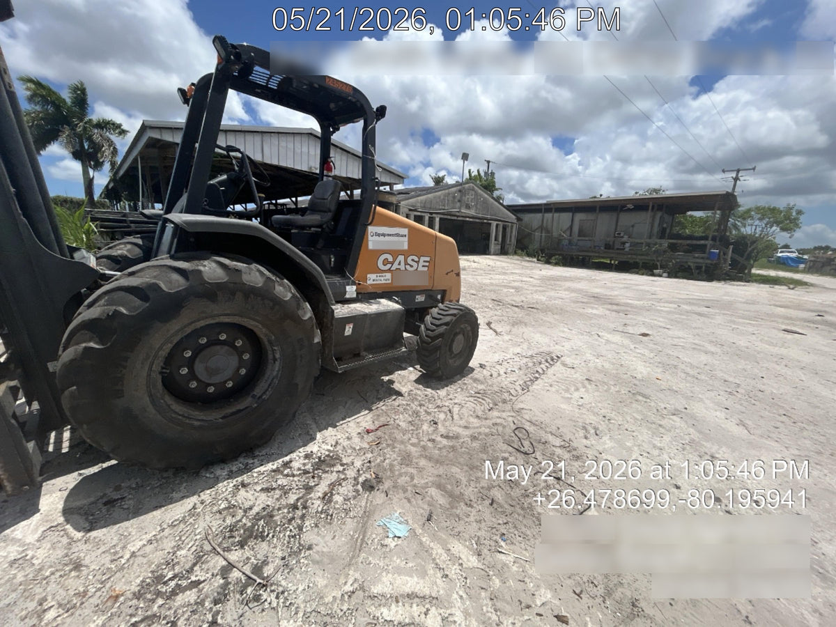 2022 CASE 586H
