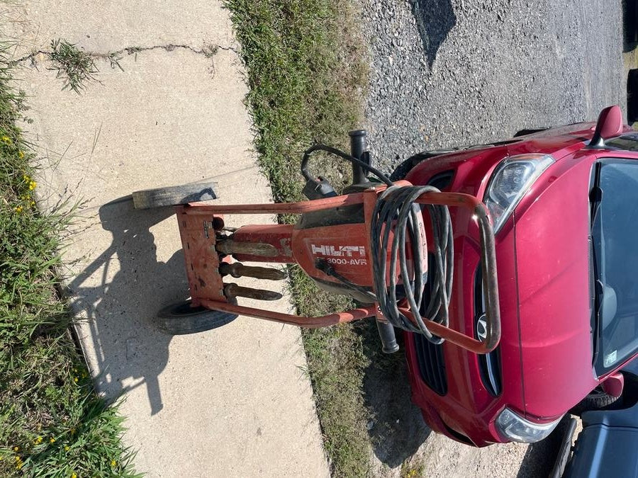 2020 HILTI TE 3000-AVR