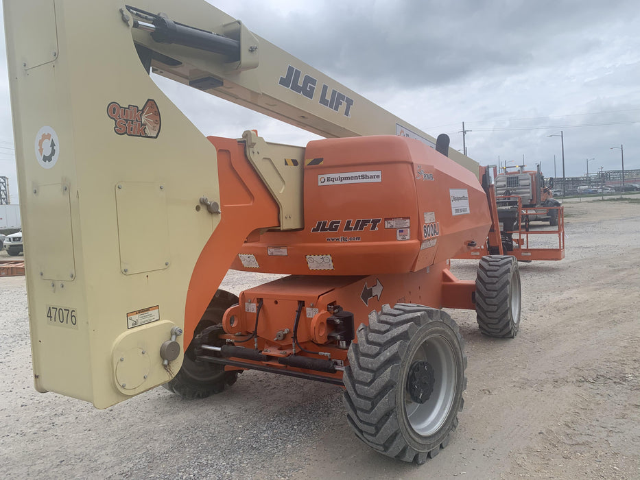 2019 JLG 800AJ