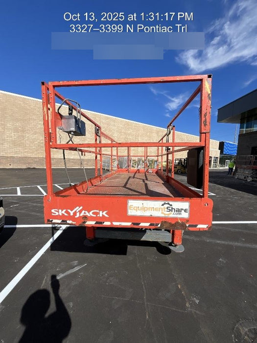 2017 SKYJACK SJ6826 RT