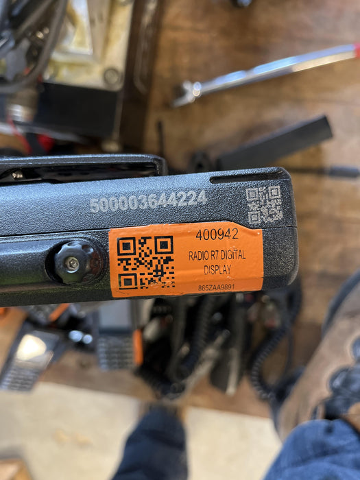 2024 MOTOROLA R7 DISPLAY