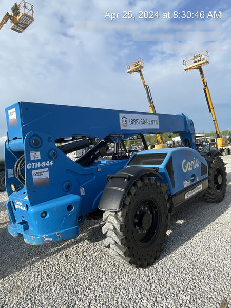 2019 GENIE GTH-844