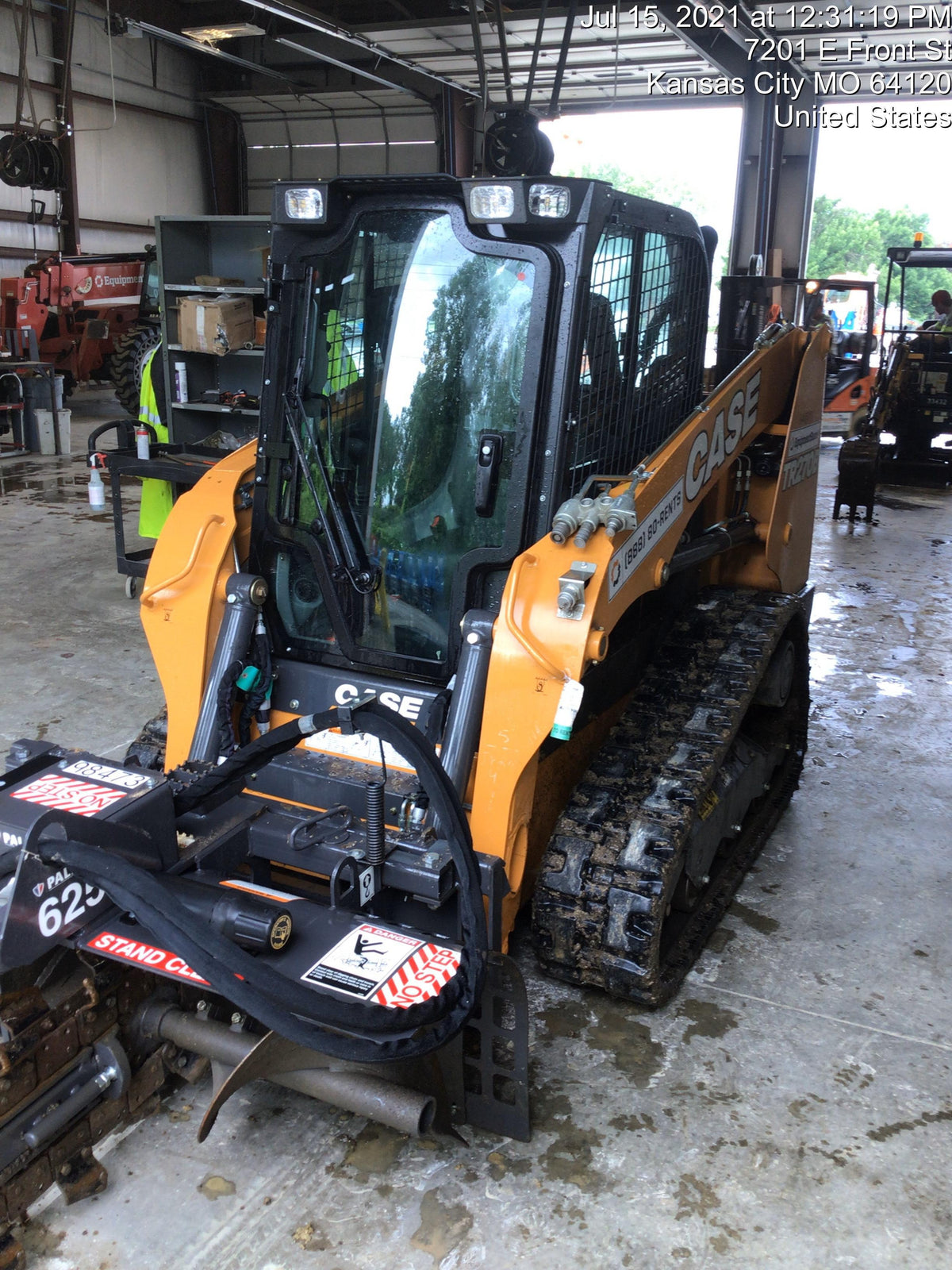 2021 CASE TR270B