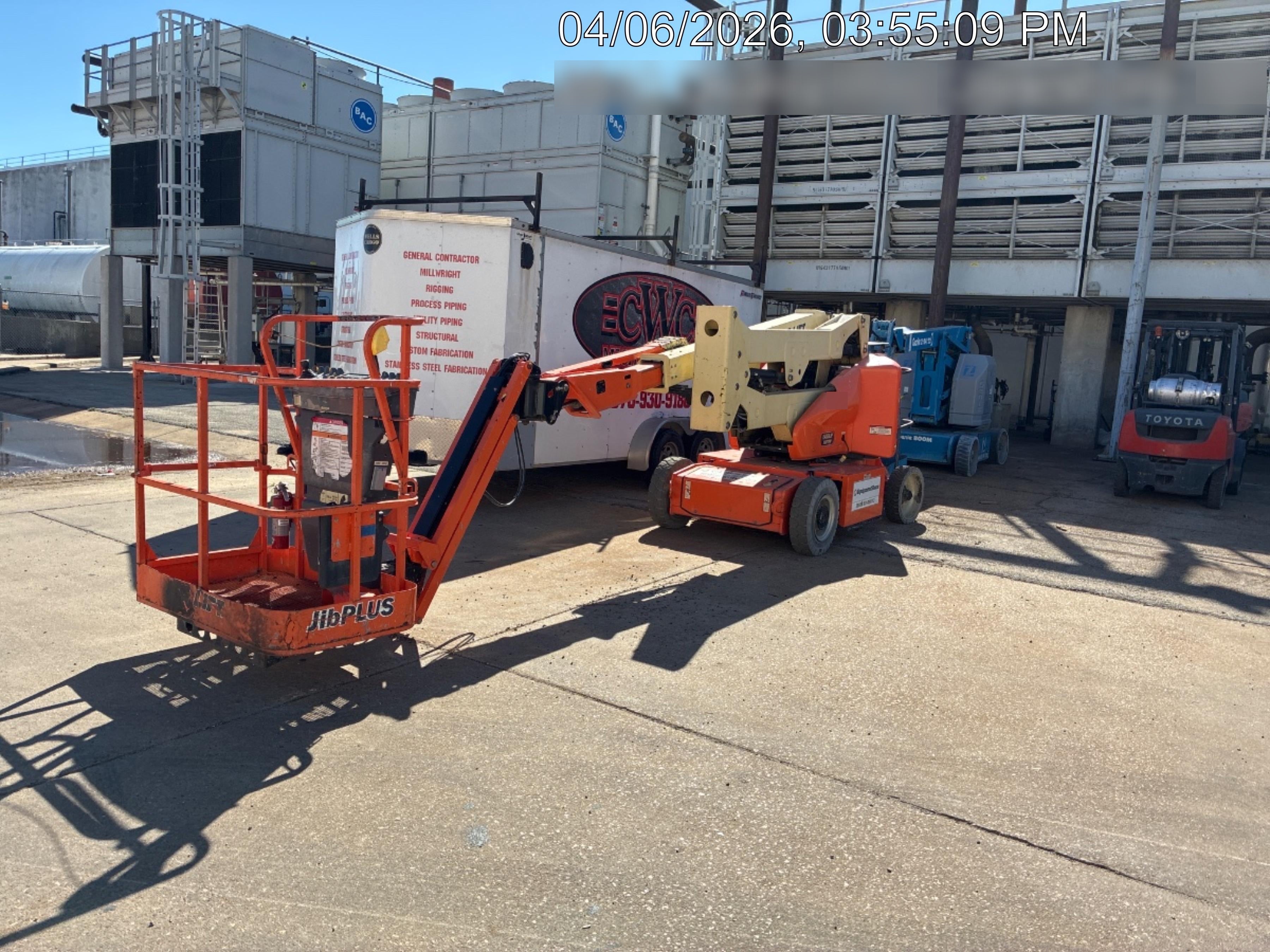 2019 JLG E400AJPN