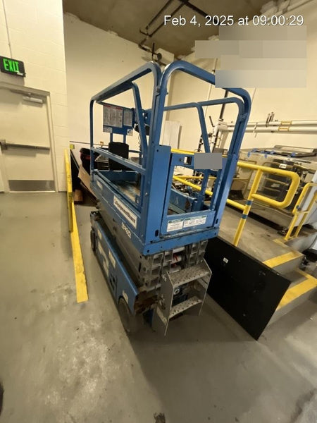 2019 Genie GS-1930 Half Height Swing Gate, 800W Inverter