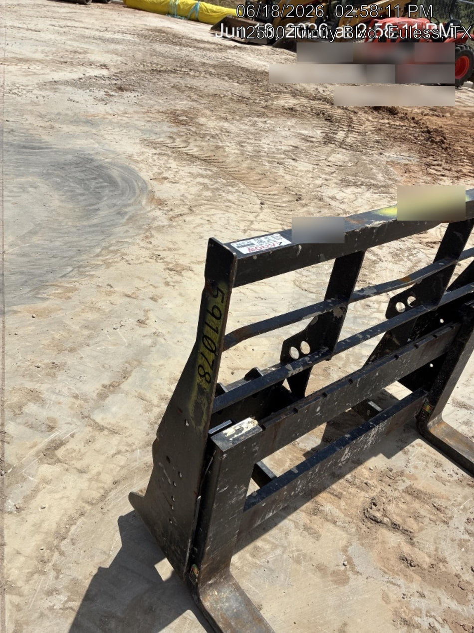 2025 ARROW MATERIAL HANDLING 48" Pallet Forks - Arrow