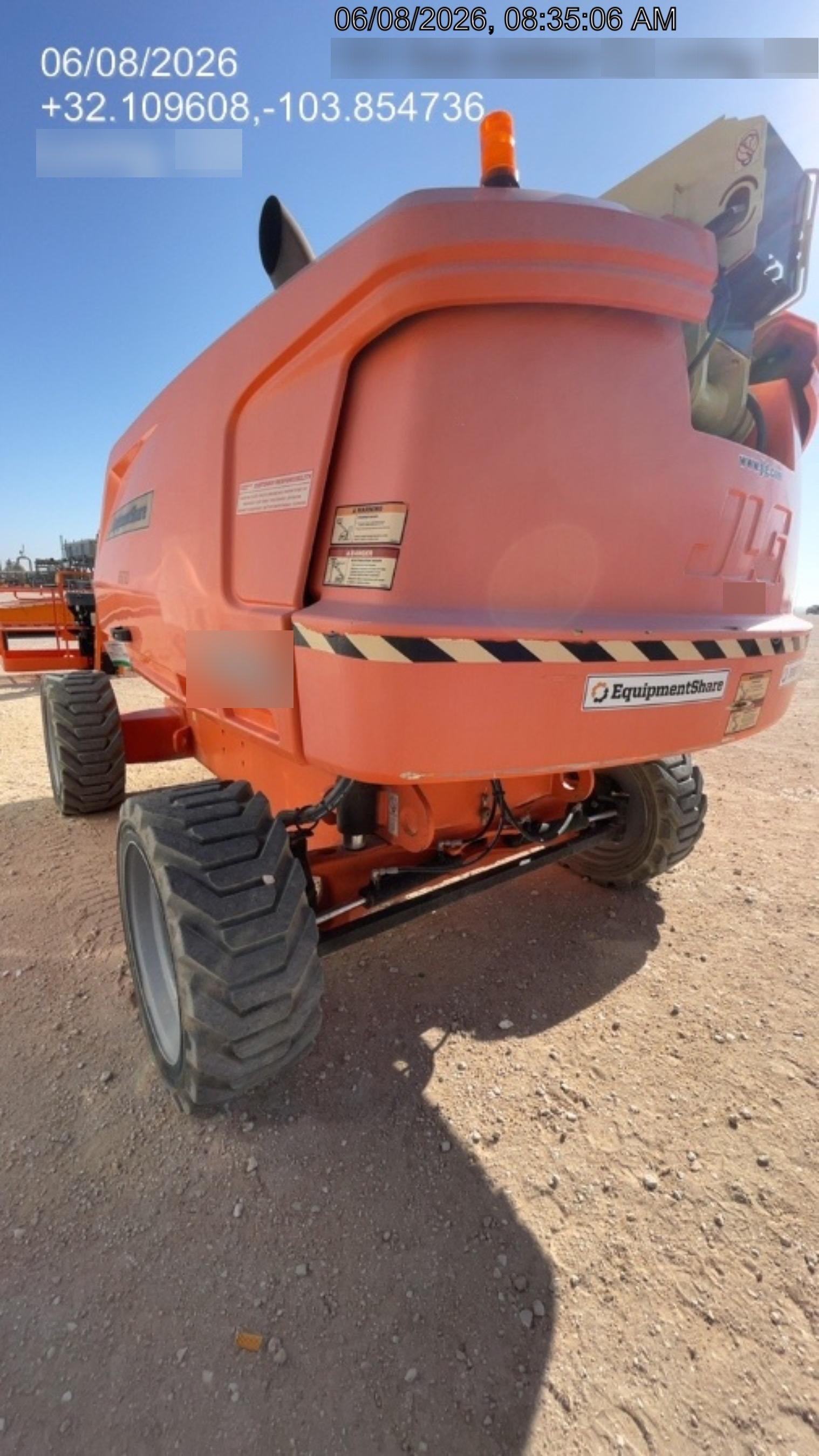 2020 JLG 660SJ