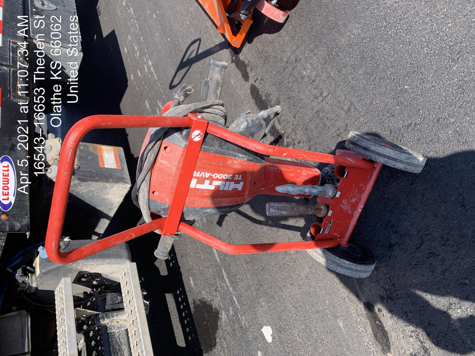 2020 HILTI TE 3000-AVR