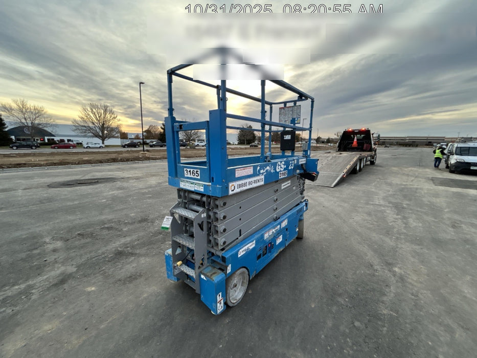 2017 Genie GS-3232 Standard