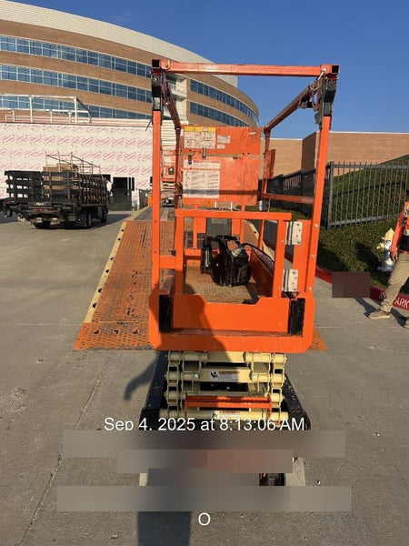 2022 JLG R1932