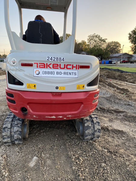 2022 TAKEUCHI TB235-2R