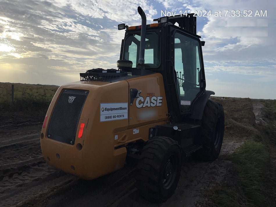 2021 CASE 588H