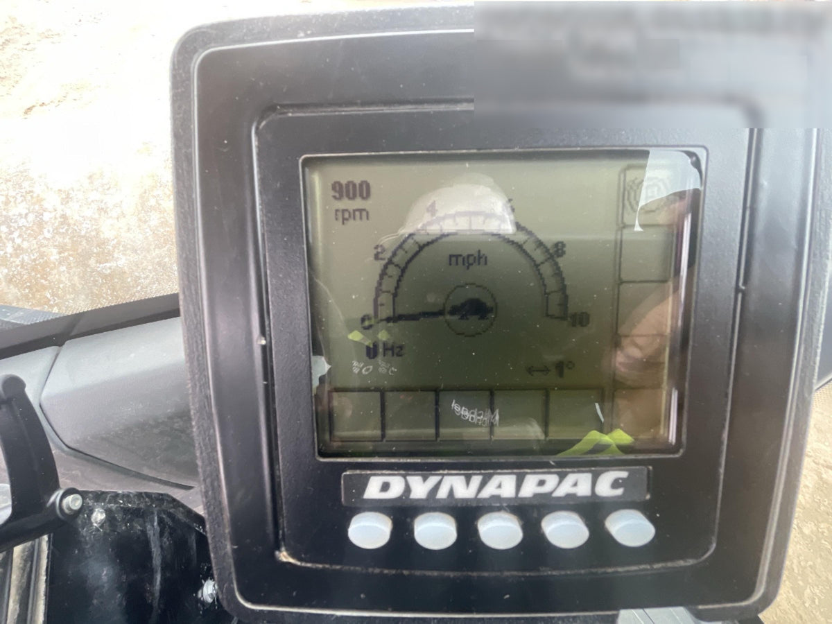 2022 DYNAPAC CA2500D