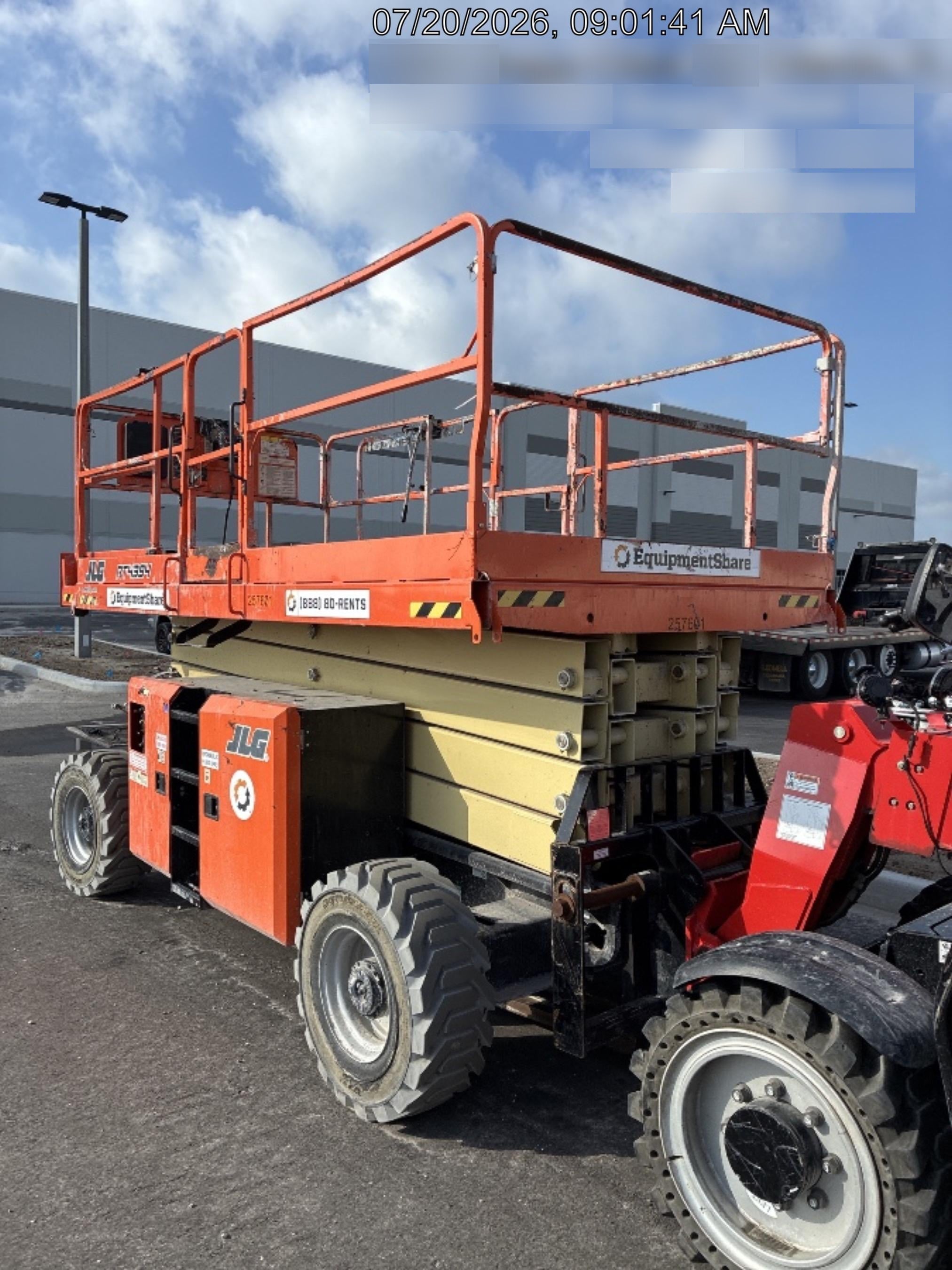 2022 JLG 4394RT