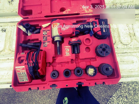 2021 MILWAUKEE 2676-22