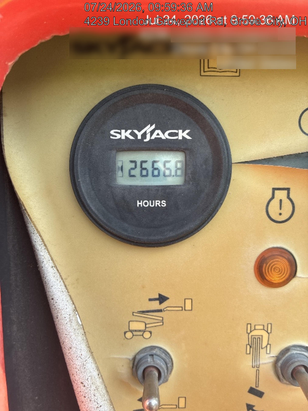 2017 SKYJACK SJ63 AJ