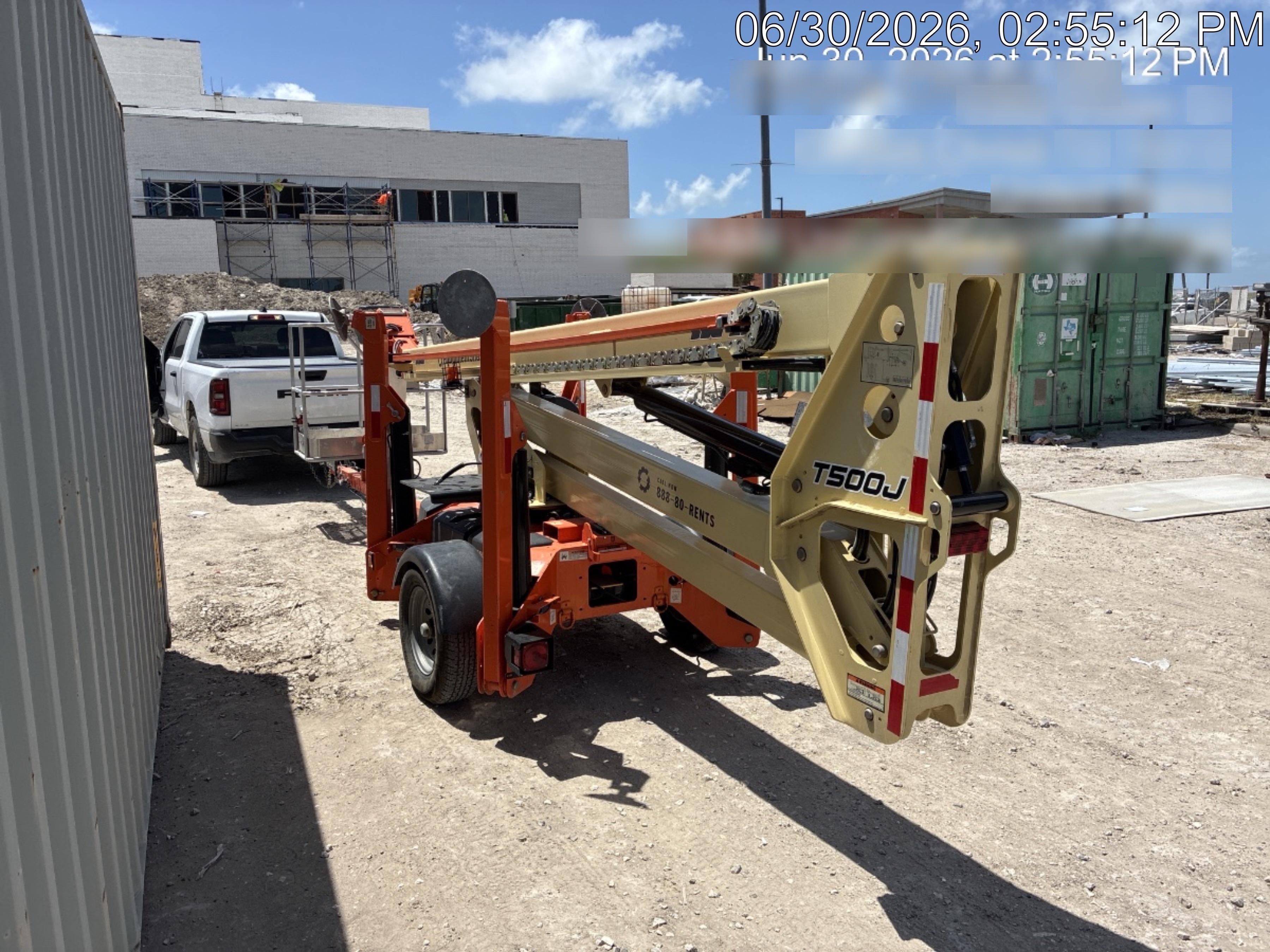 2023 JLG T500J