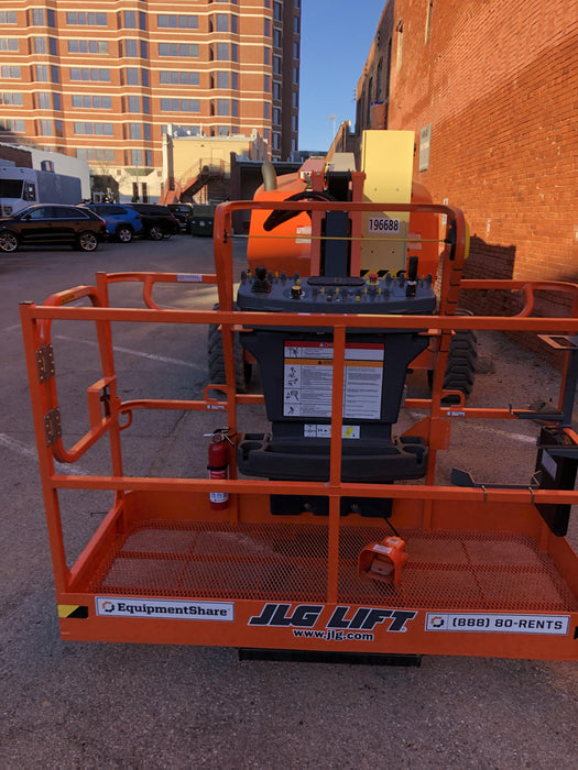 2021 JLG 450AJ