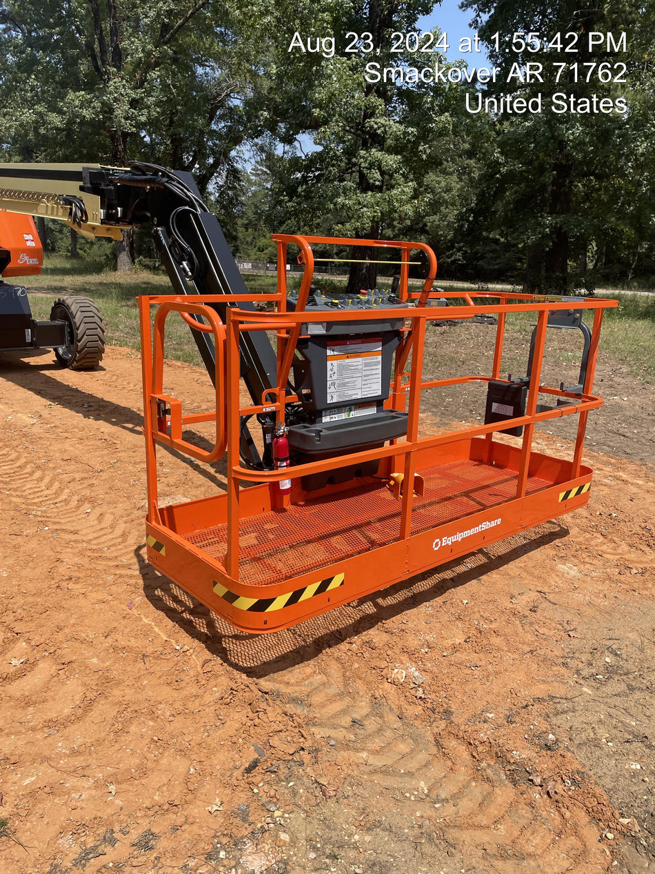 2024 JLG 660SJ