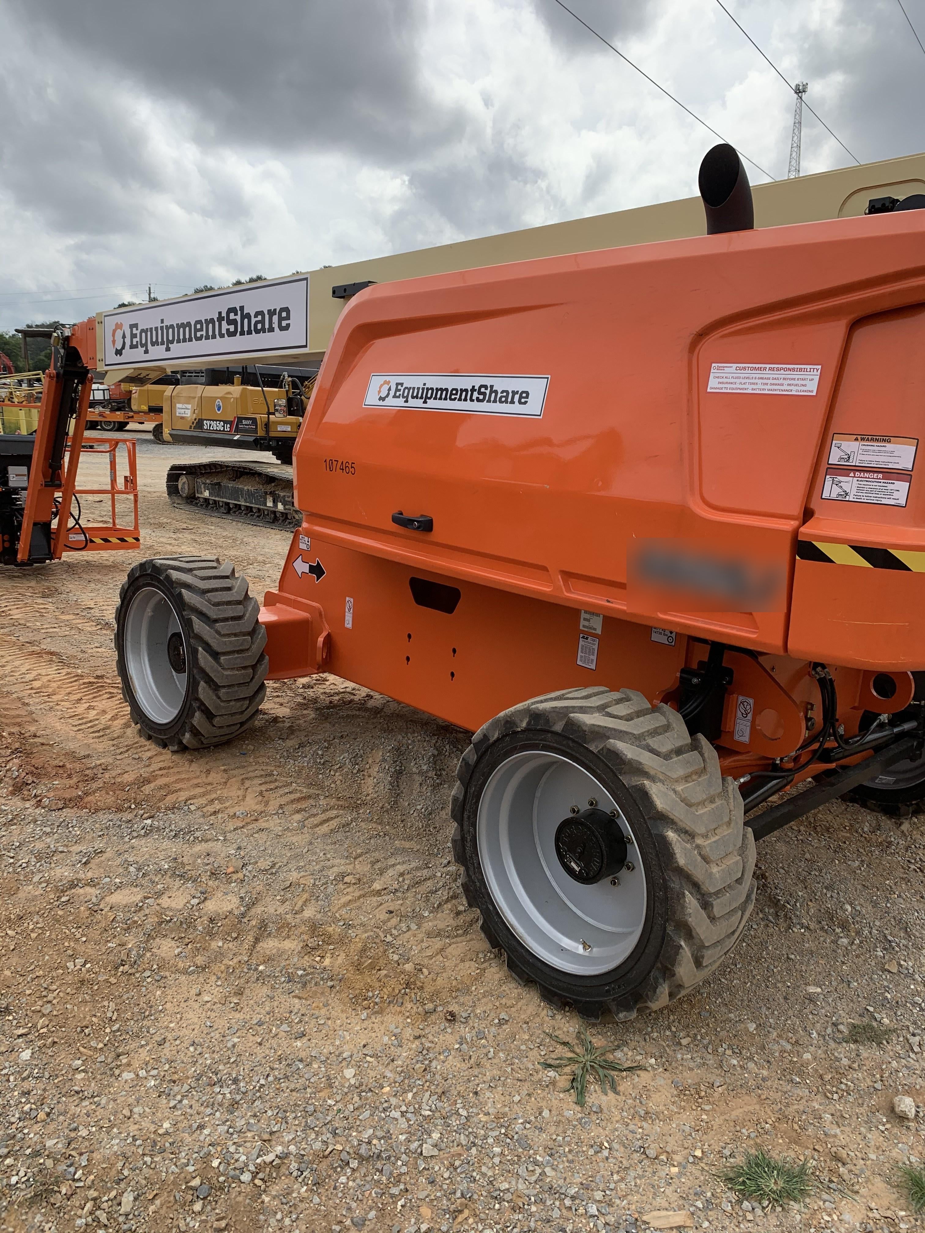 2020 JLG 660SJ