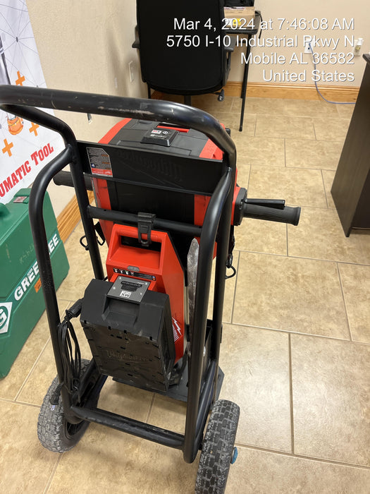 2022 MILWAUKEE MXF368-1XC