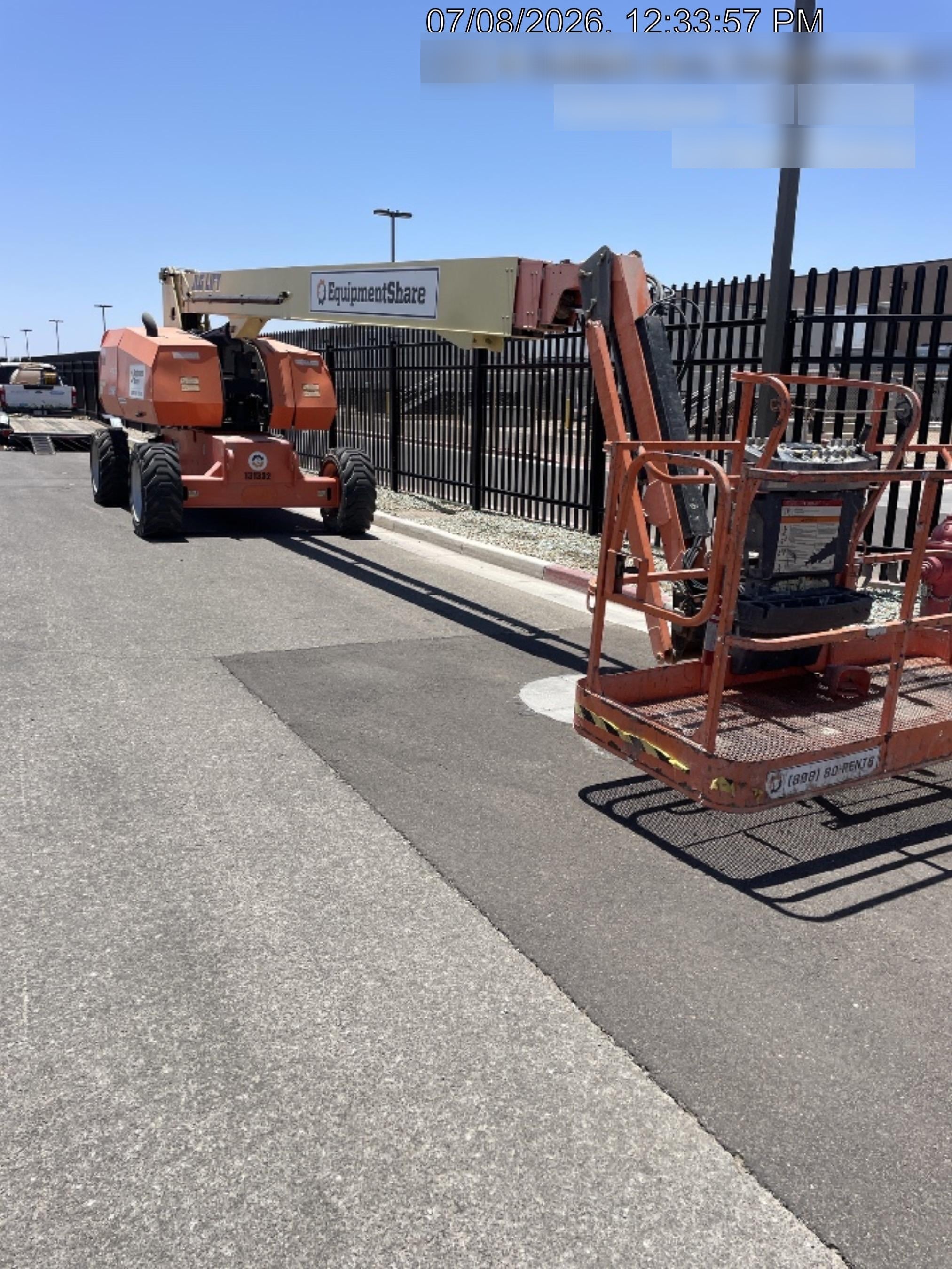 2021 JLG 860SJ