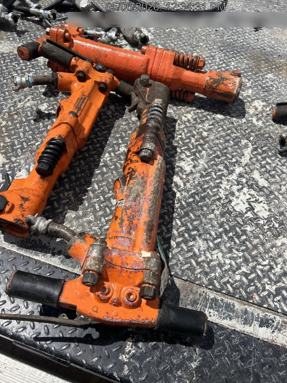 2023 MICHIGAN PNEUMATIC ES-TPB90-118-TRACKER