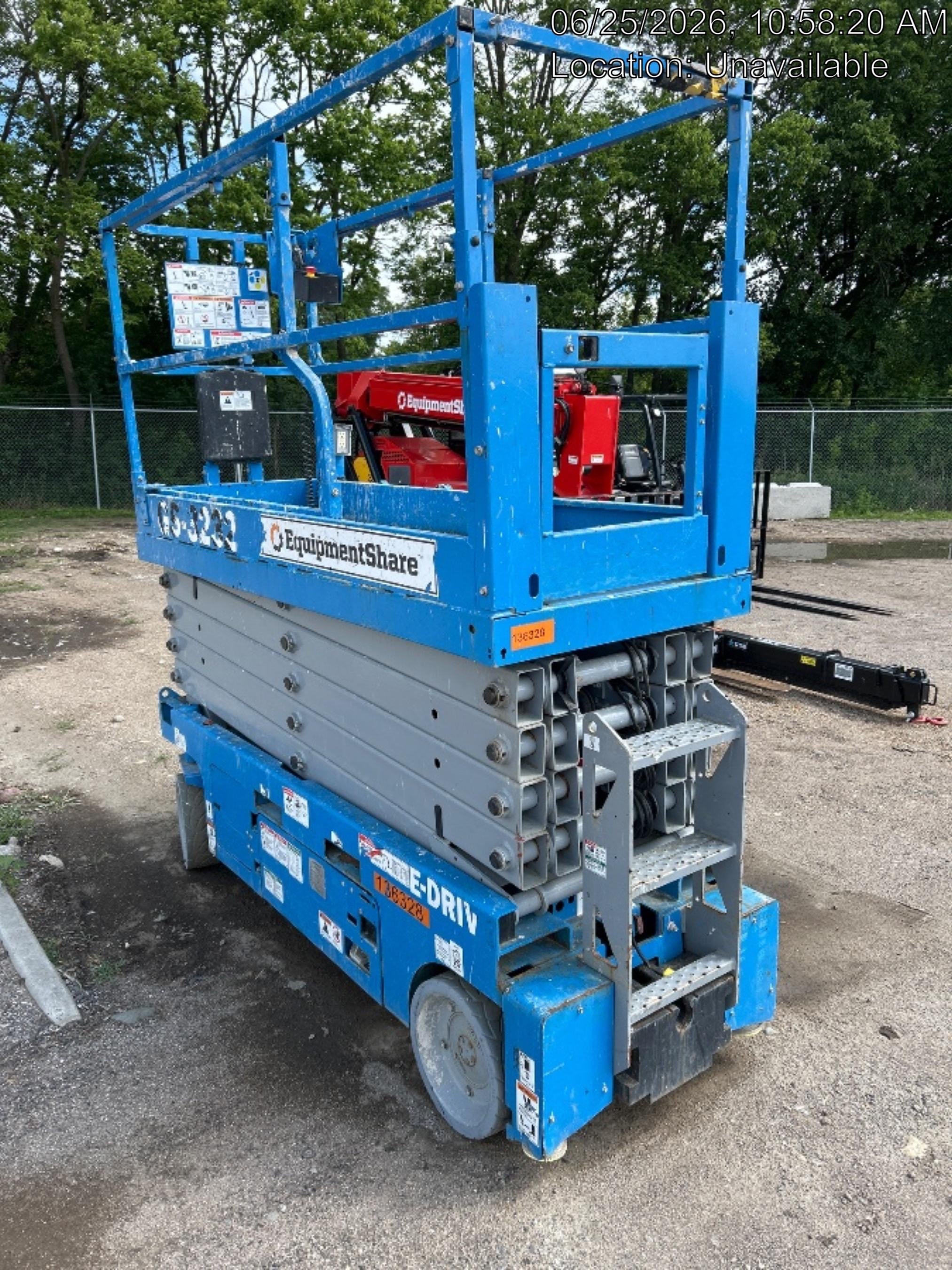 2021 GENIE GS-3232