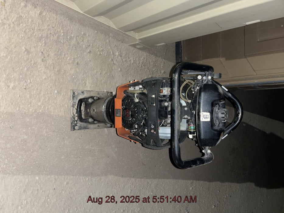 2024 HUSQVARNA LT6005