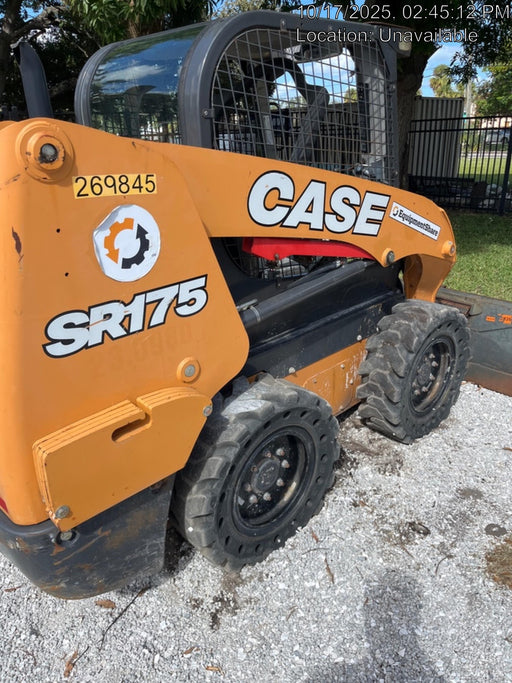 2019 CASE SR175