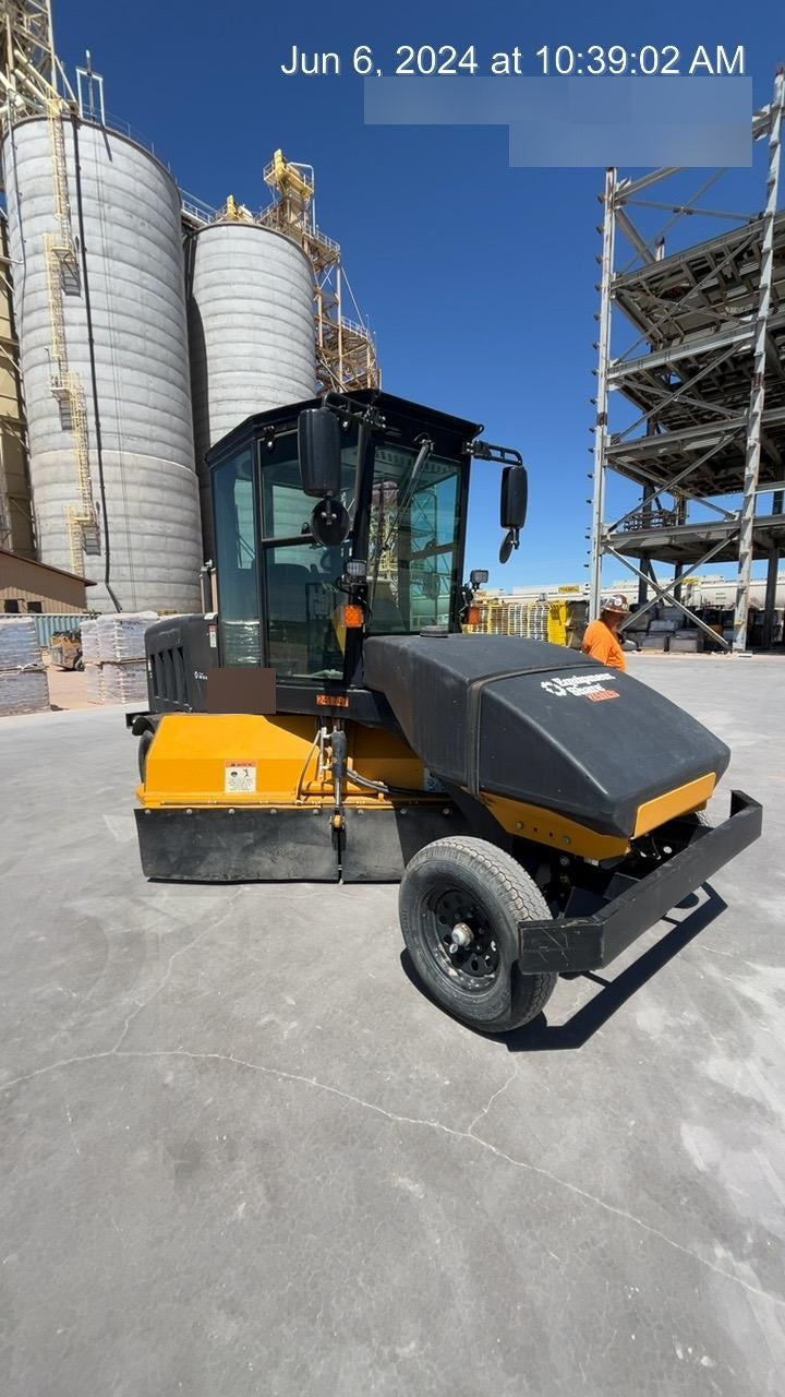 2022 LAYMOR SM450