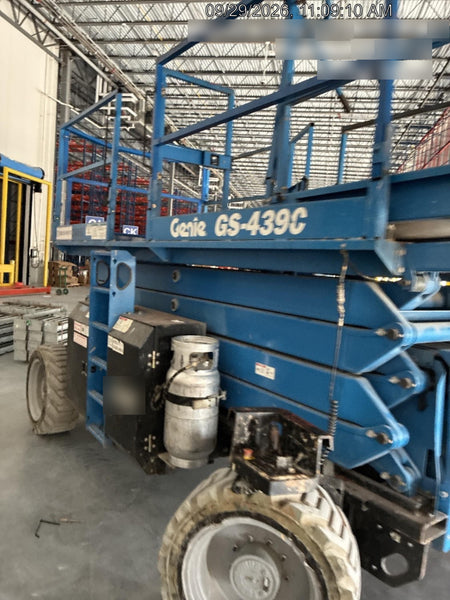 2016 GENIE GS-4390 RT