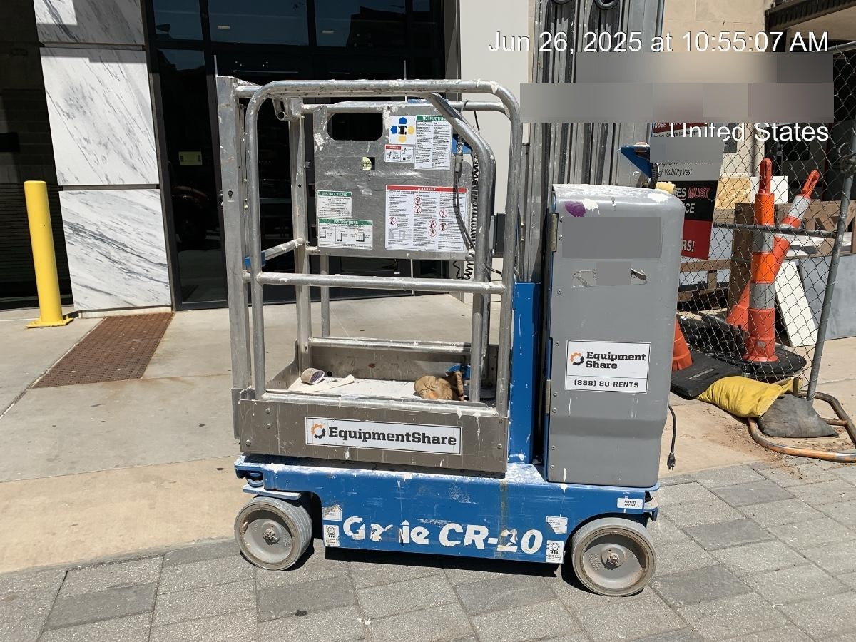 2019 GENIE GR-20