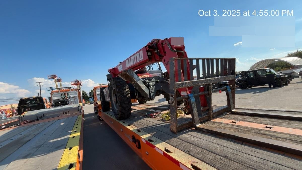 2018 Manitou MTA10055 MTA10055 - 120 HP T4, Canopy, Worklights/Strobe, Beacon, 66" Carriage, 60" Forks, Solid Tires, Lift Hook, Aux Hydraulics