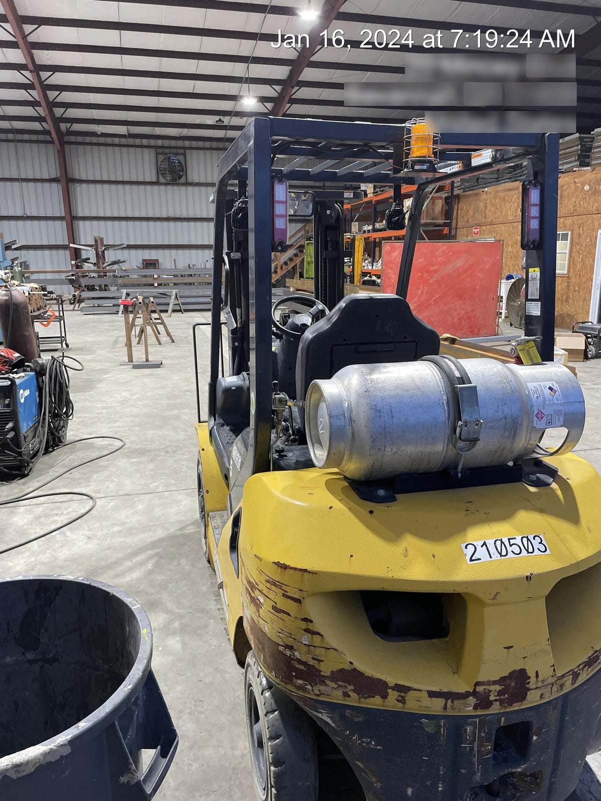 2022 KOMATSU FG25T-16