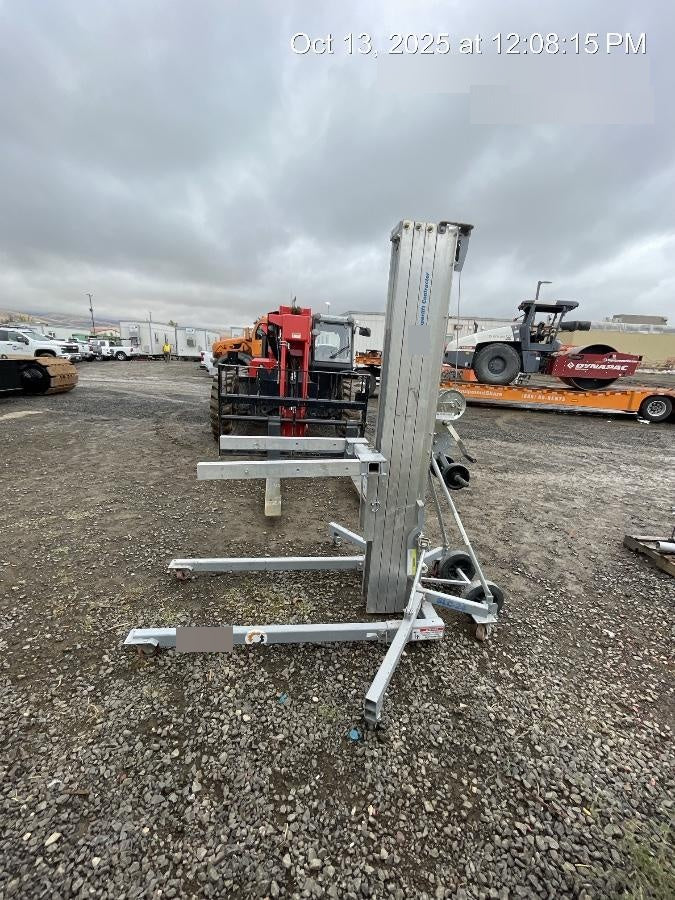 2019 GENIE SLC-24