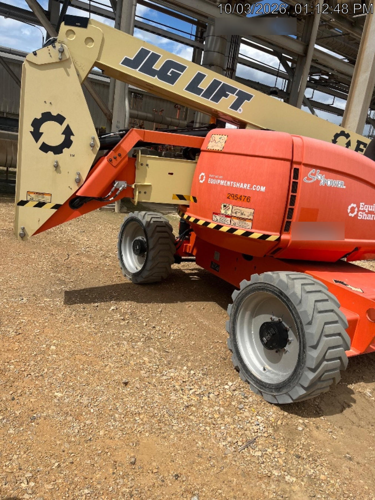 2023 JLG 600AJ