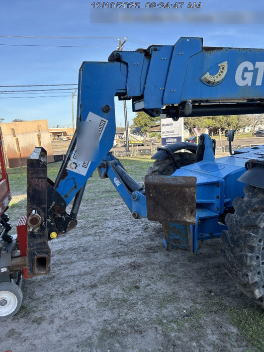 2019 Genie GTH-1056 Cab/Heat/AC, Solid RT Tires, LED Work Lights, Beacon 60" QA Carriage, 60" Forks
