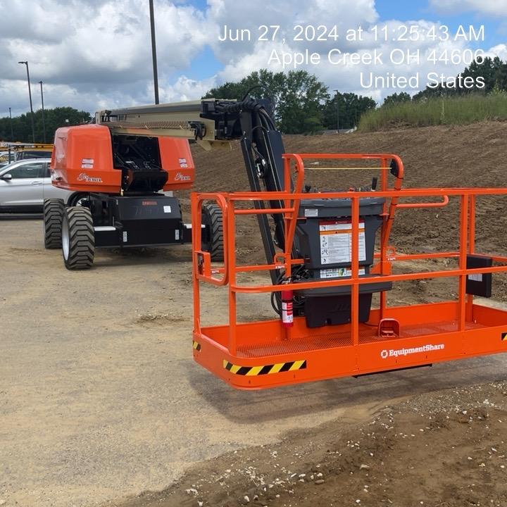 2024 JLG 660SJ