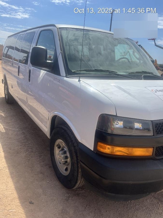 2023 CHEVROLET Express Van - Rental