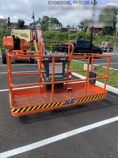 2022 JLG 860SJ