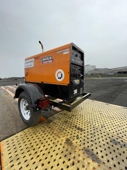 2021 Lincoln Electric Vantage 322 Vantage 322 Ready Pak 3 w/ Decals, ORANGE (includes trailer, cable rack, fender light kit) NO Telematics