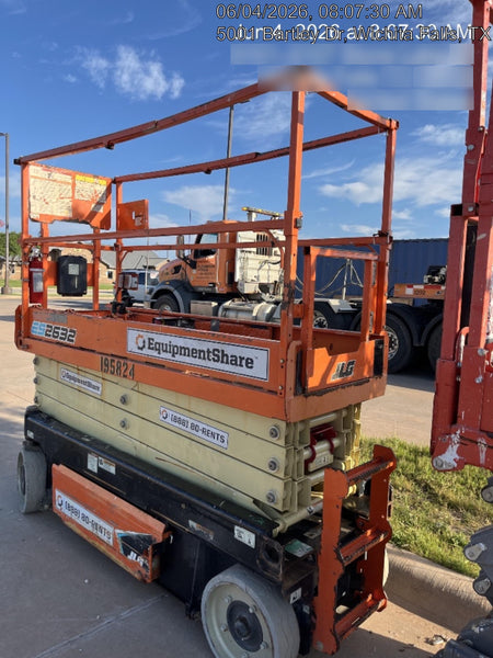 2021 JLG ES2632