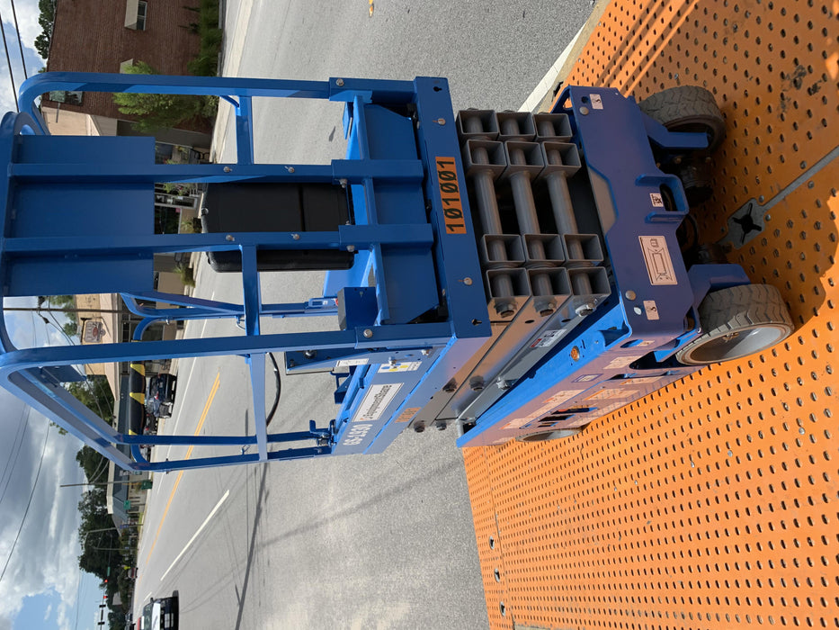 2020 Genie GS-1930 Fixed rails with chain entry gate - Pre A92.20