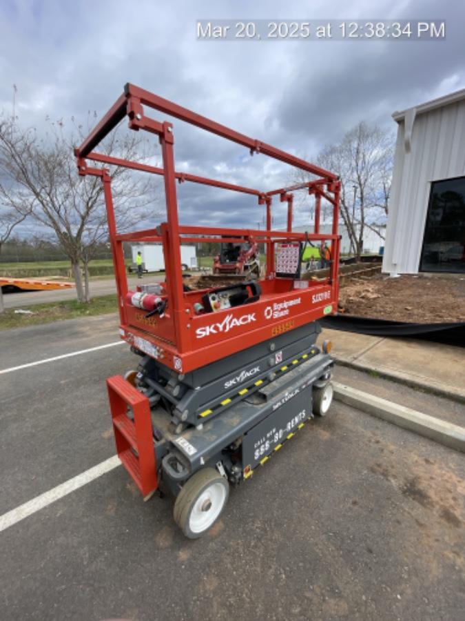 2024 Skyjack SJ3219 Electric Drive, Sld NM Tires, DBcns, RFRails, Power to Platform, T3 + Access Control